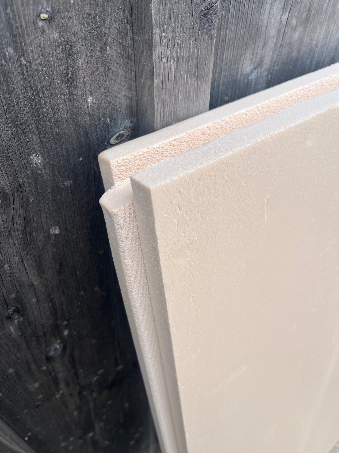 Panneau isolant XPS POLYSTYRÈNE EXTRUDÉ - 1250mm x 600mm